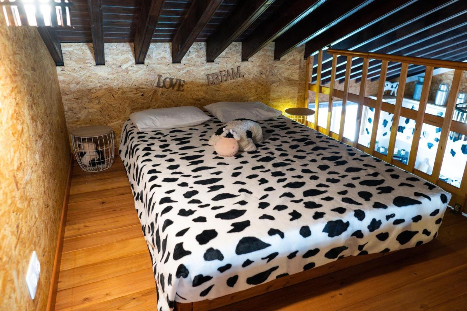 Azores Cow House Calhetas Exterior photo